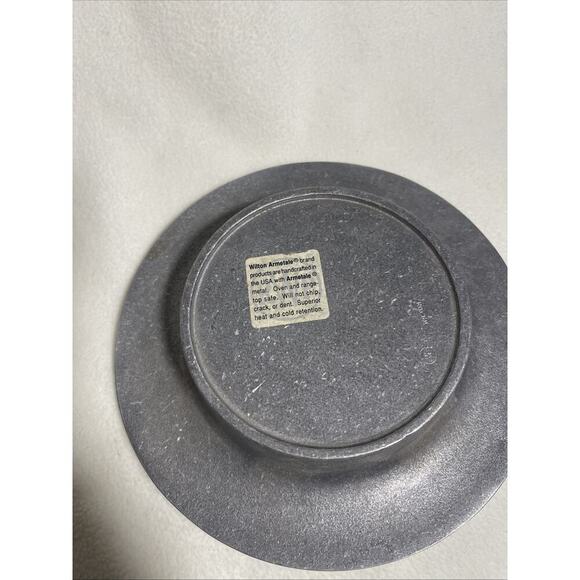 THE WILTON CO. ALUMINUM METALWARE FRUIT BOWL CATERING CHILLABLE SILVER TONE - Picture 3 of 4